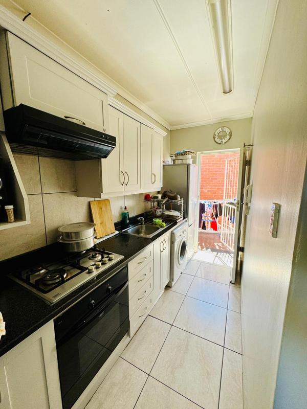 To Let 2 Bedroom Property for Rent in Kingswood Eastern Cape